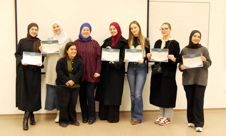 FEDU Üstün Başarılı Öğrencilerini Dekanlık Onur Listesi Sertifikaları ile Onurlandırdı